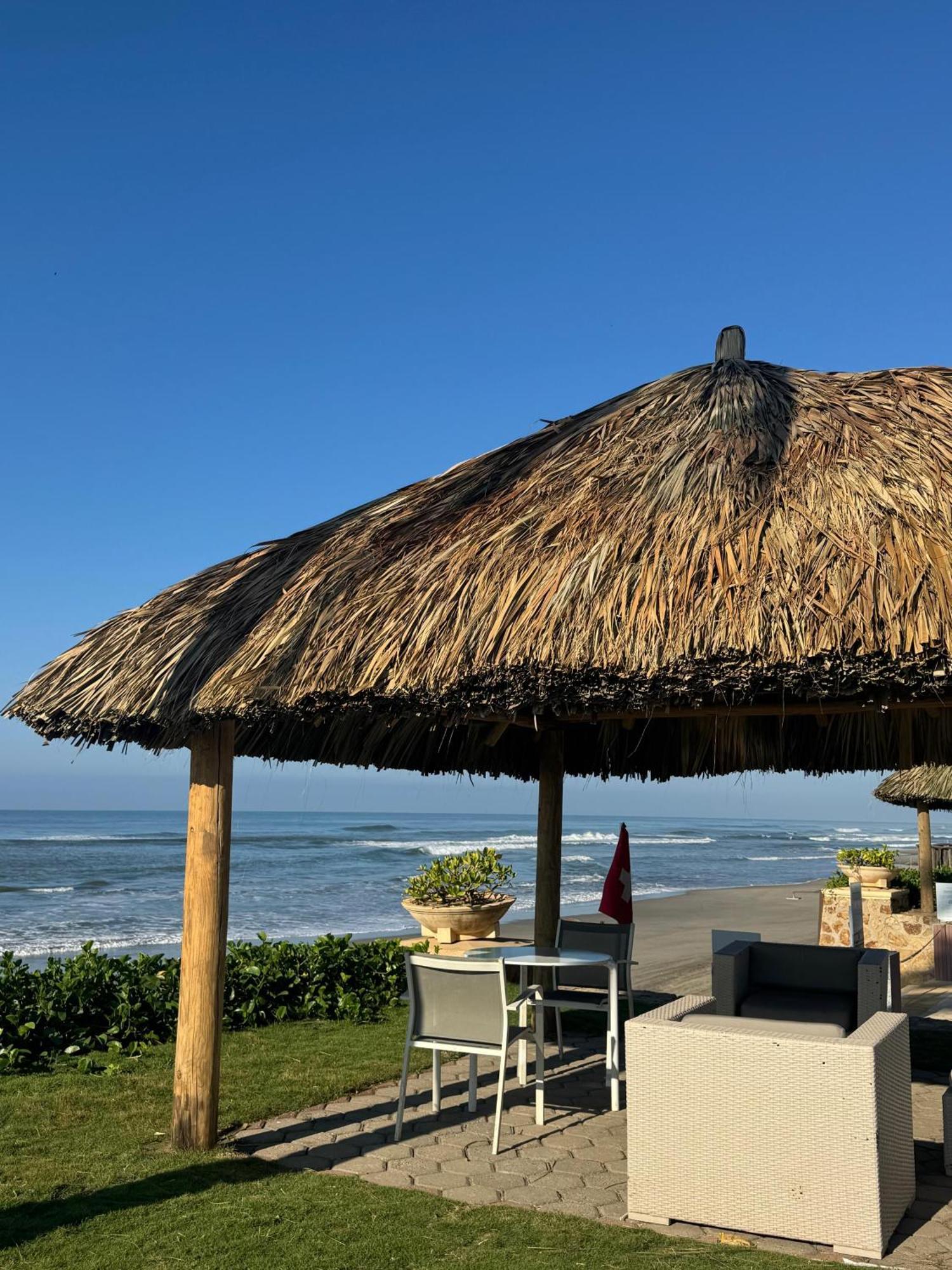 Hotel Tres Vidas Acapulco Barra Vieja Exterior foto