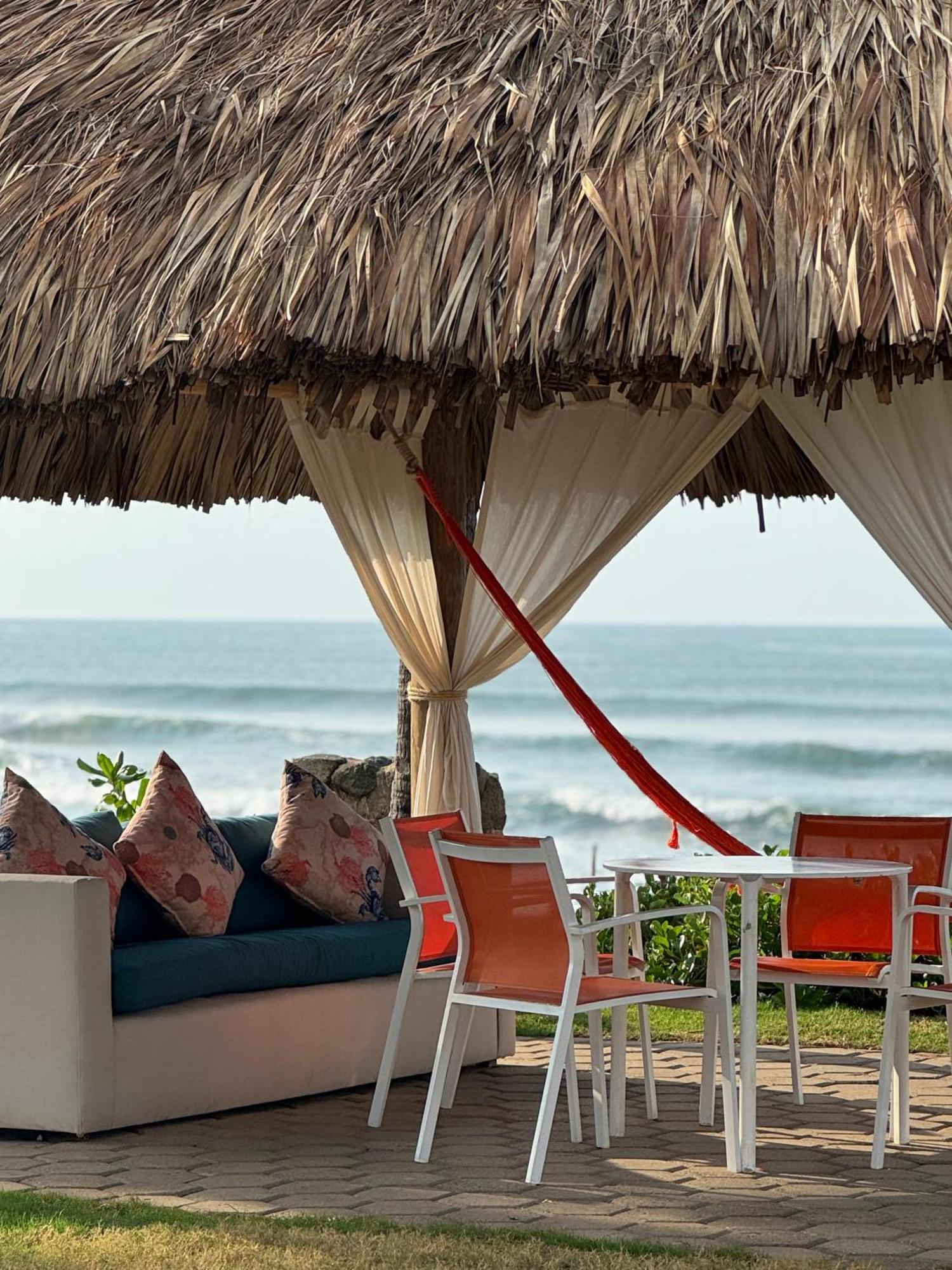 Hotel Tres Vidas Acapulco Barra Vieja Exterior foto